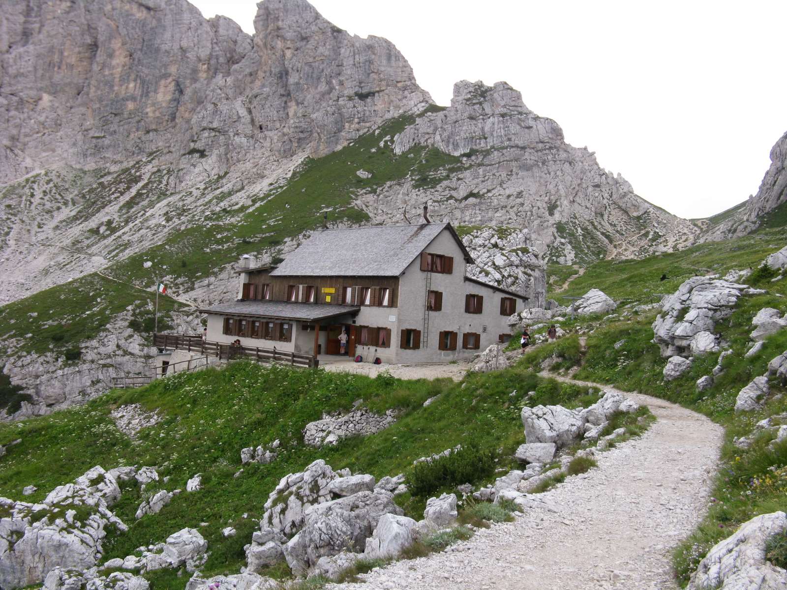 Rifugi e Bivacchi d''Italia.......